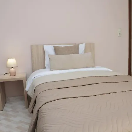 Spacious & Modern New Apartment Heraklion (Crete)